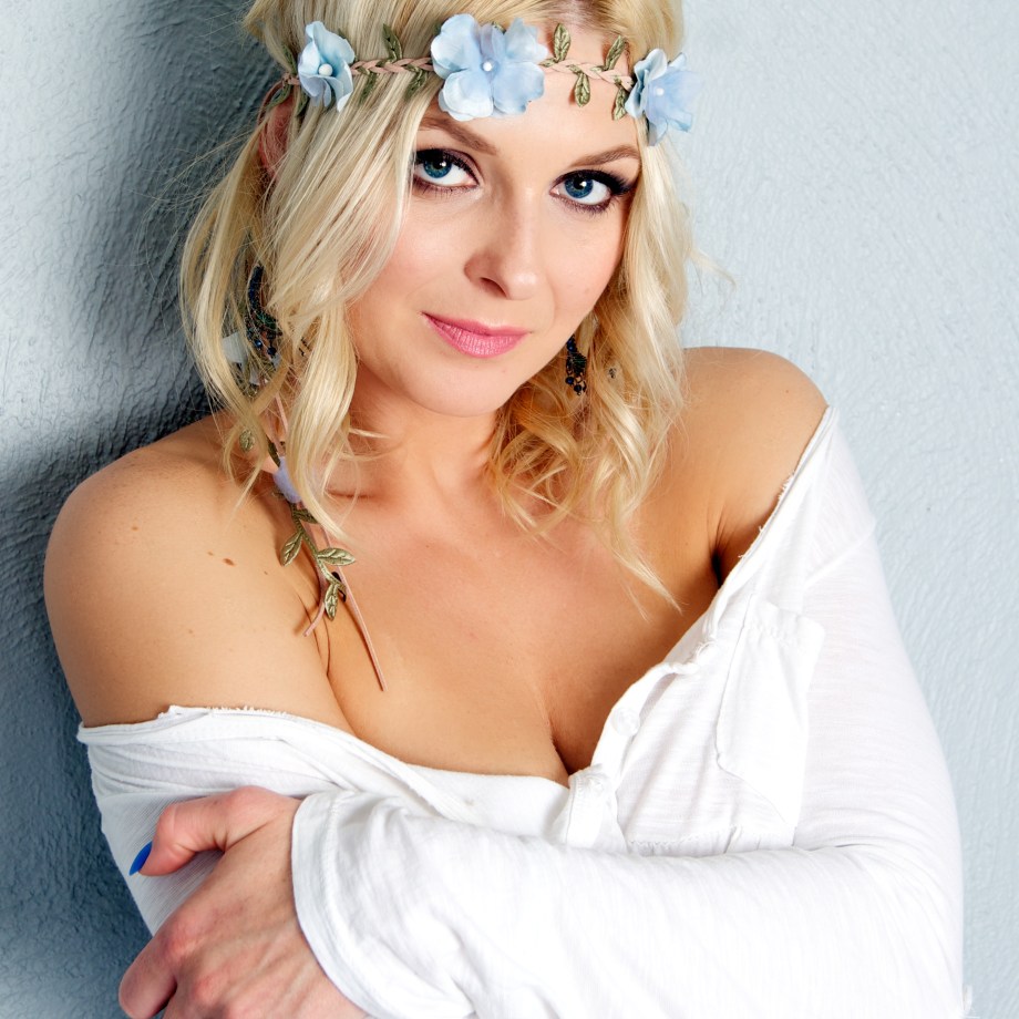 personal trainer, model, glamour, cork, planet health club