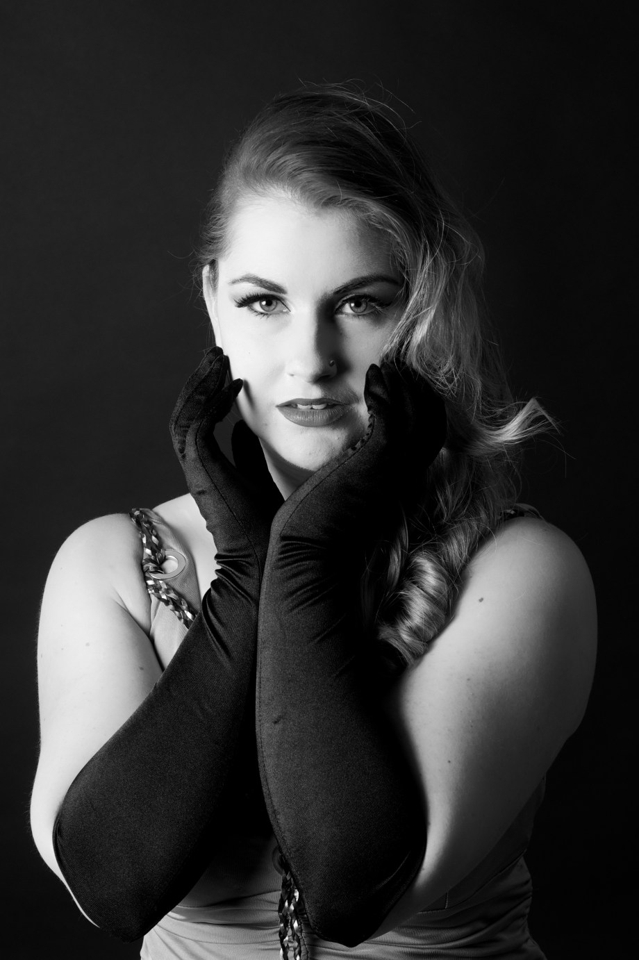Noir, portrait, black and white, glamour, cork, ireland, Die Baroness, studio, photography
