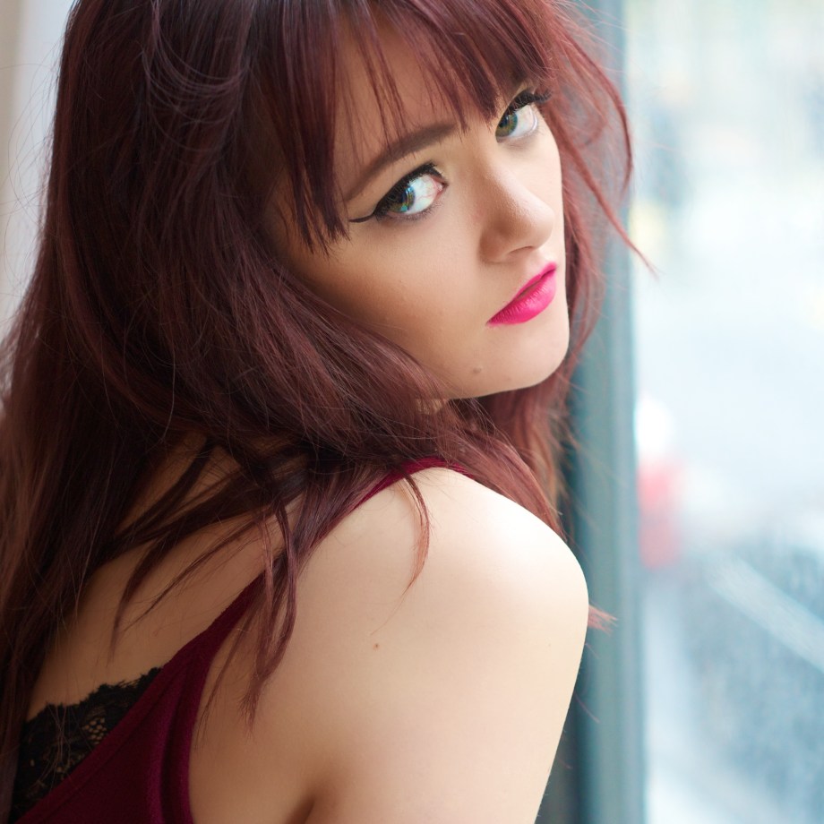 Emma Cansdale, portrait, glamour, actress, Cork, Ireland, studio