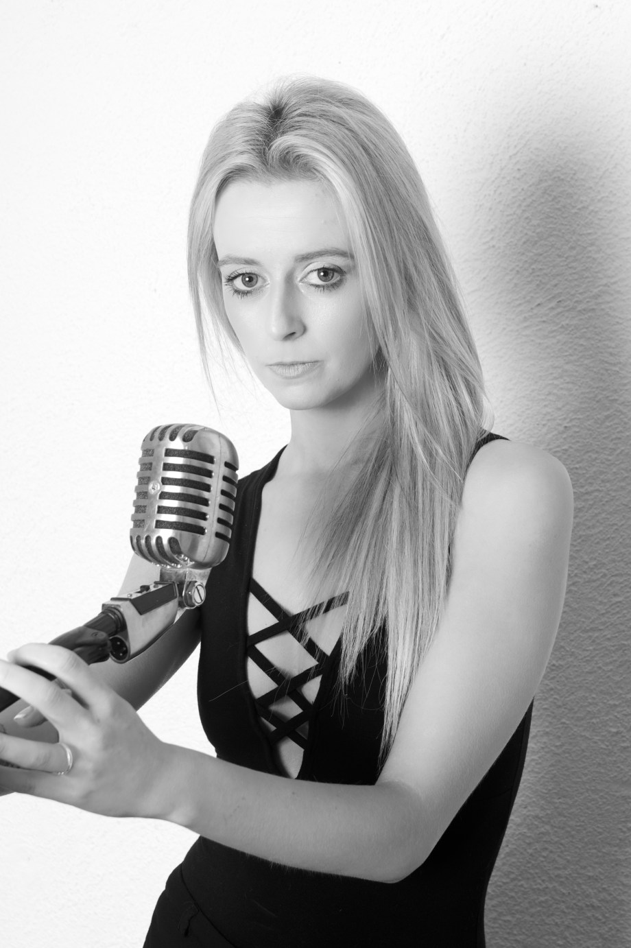 glamour, model, cork, ireland, kenmare, cliona b, the barbarella band, topless, nude