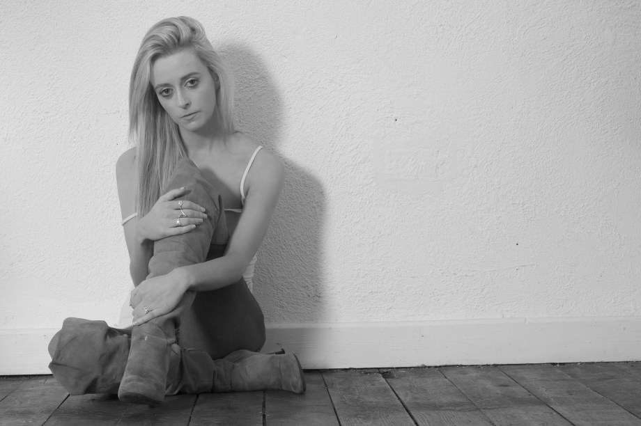 glamour, model, cork, ireland, kenmare, cliona b, the barbarella band, topless, nude