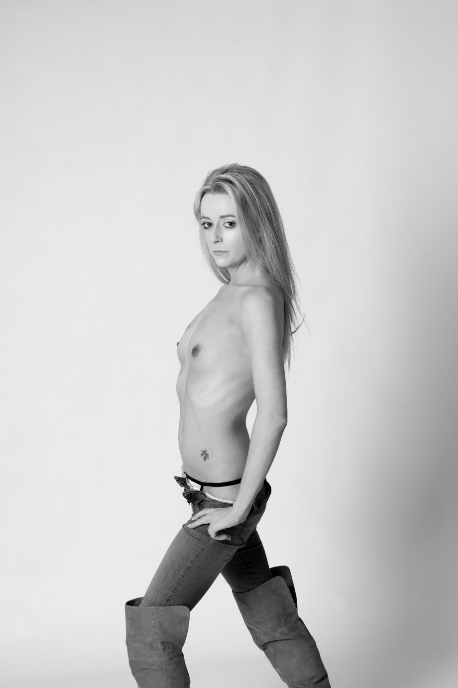 glamour, model, cork, ireland, kenmare, cliona b, the barbarella band, topless, nude