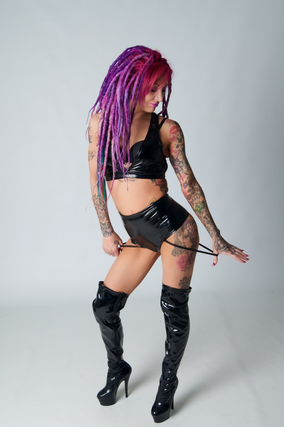 glamour, studio, dreads, tattoos, sexy
