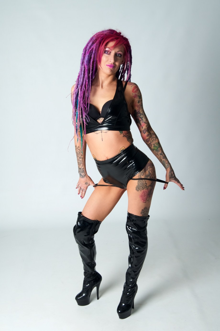 glamour, studio, dreads, tattoos, sexy