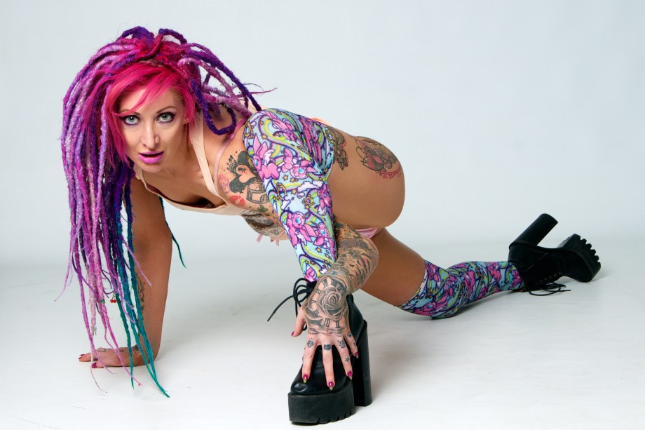 glamour, studio, dreads, tattoos, sexy