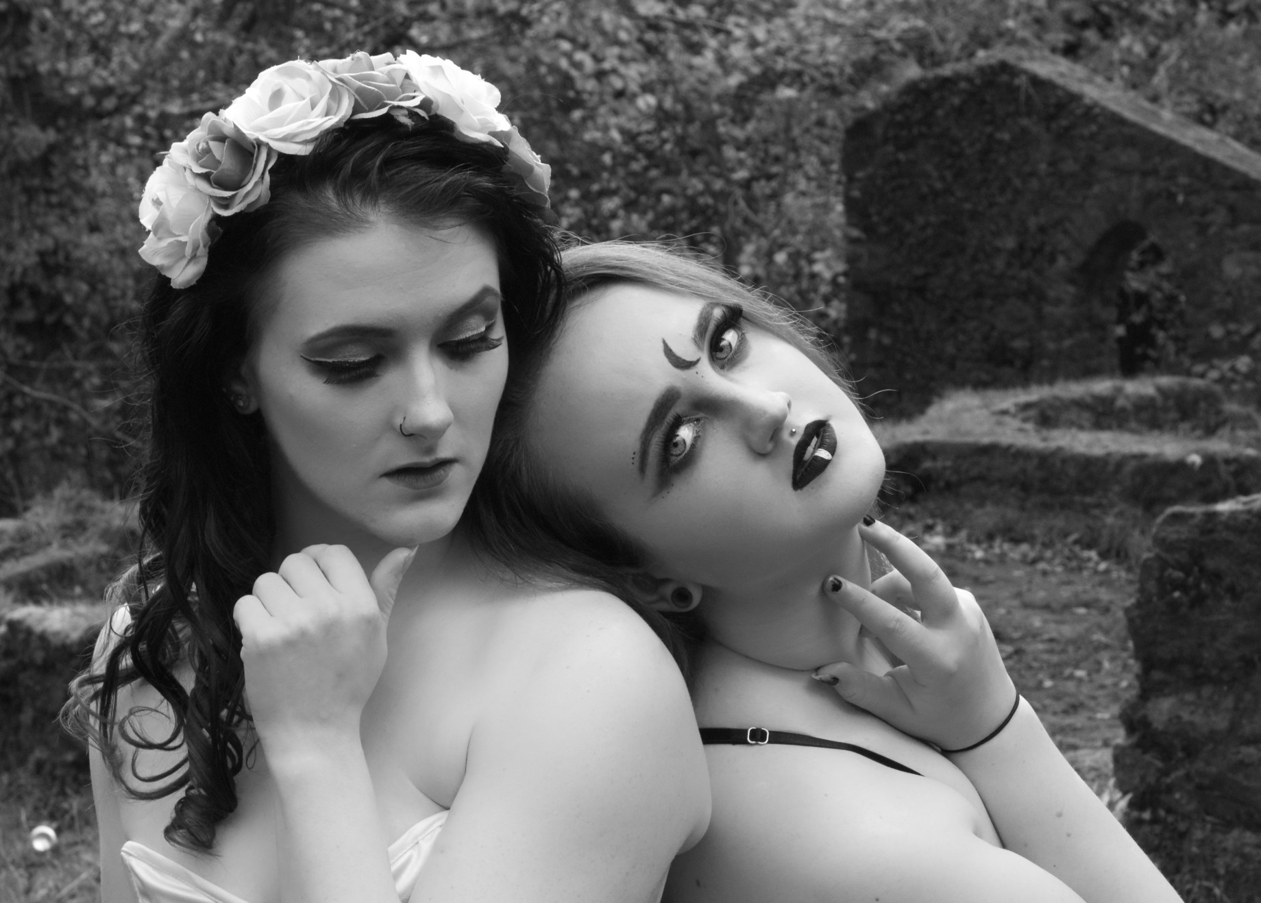 Cherry Chains, Kashmira, black and white, Carey's Castle, glamour, cork, vintage