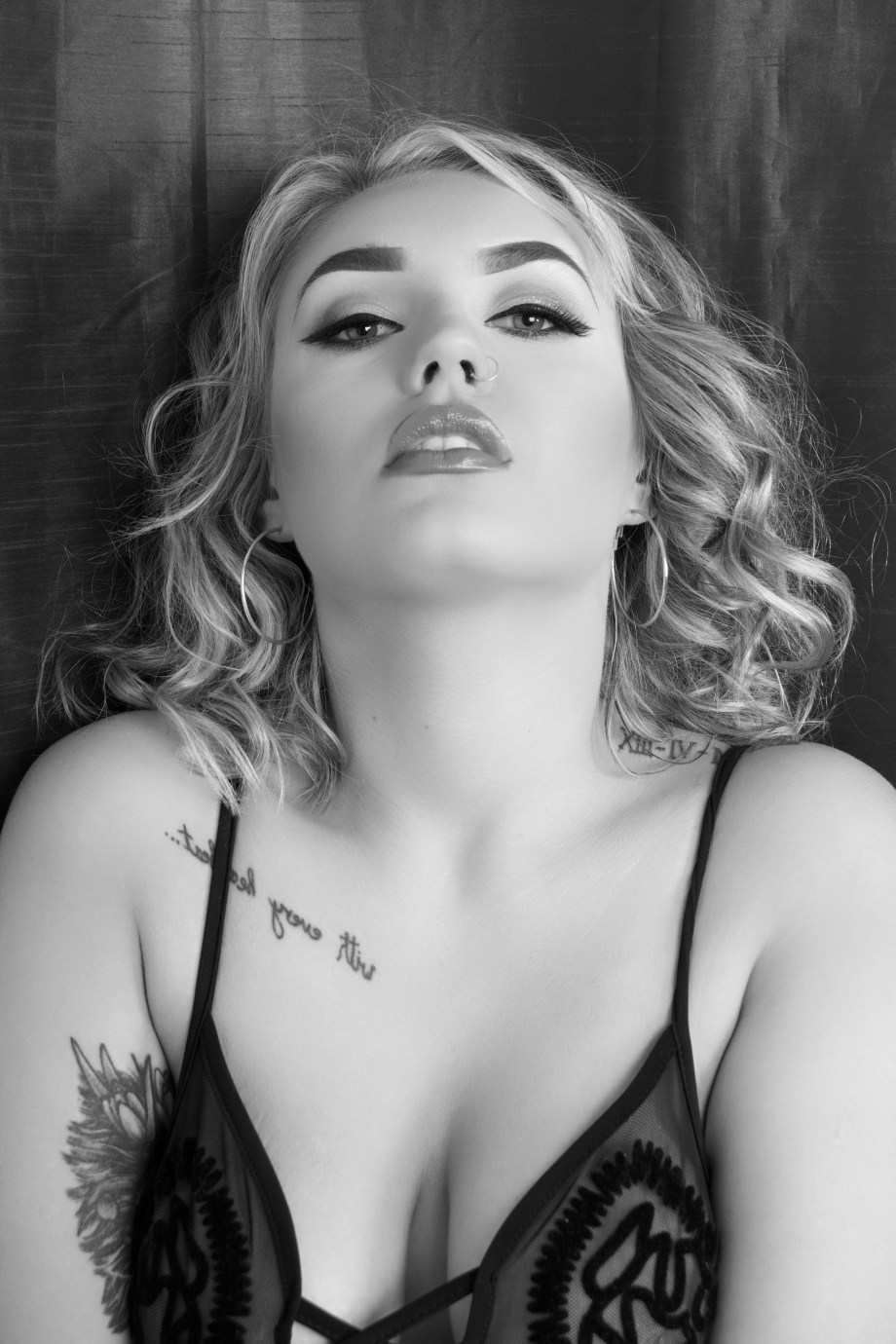 Pixie Pie, glamour, sexy, cork, ireland, boudoir, portrait, black and white