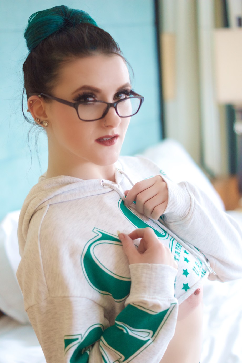 Cherry Chains, Cork, Ireland, hotel, glamour, altgirl, photoshoot, lingerie, tattoos