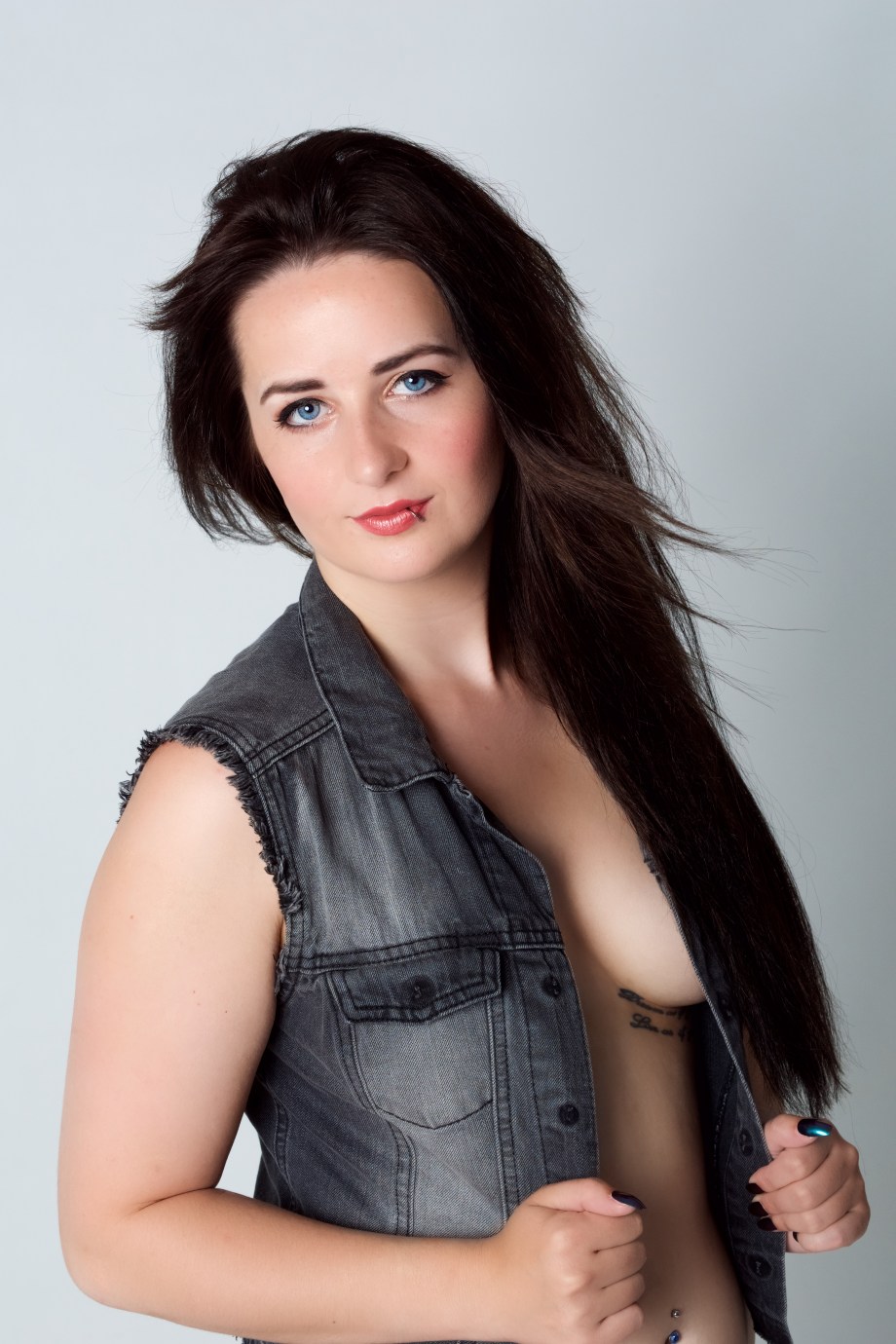 glamour, studio shoot, sexy, lingerie, cork, ireland, boudoir, topless, implied