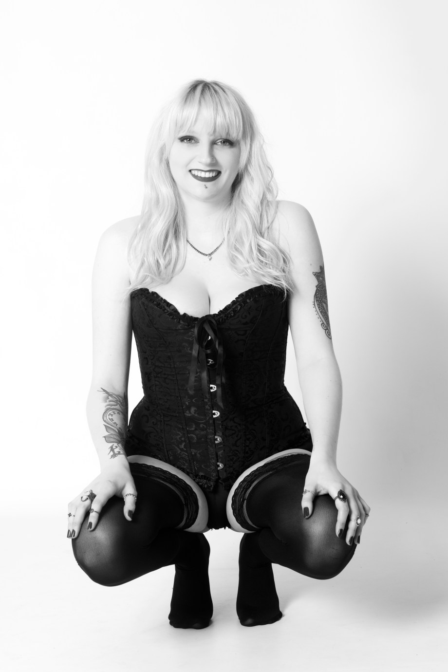 portrait, black and white, studio, glamour, ireland, cork, blonde, lingerie