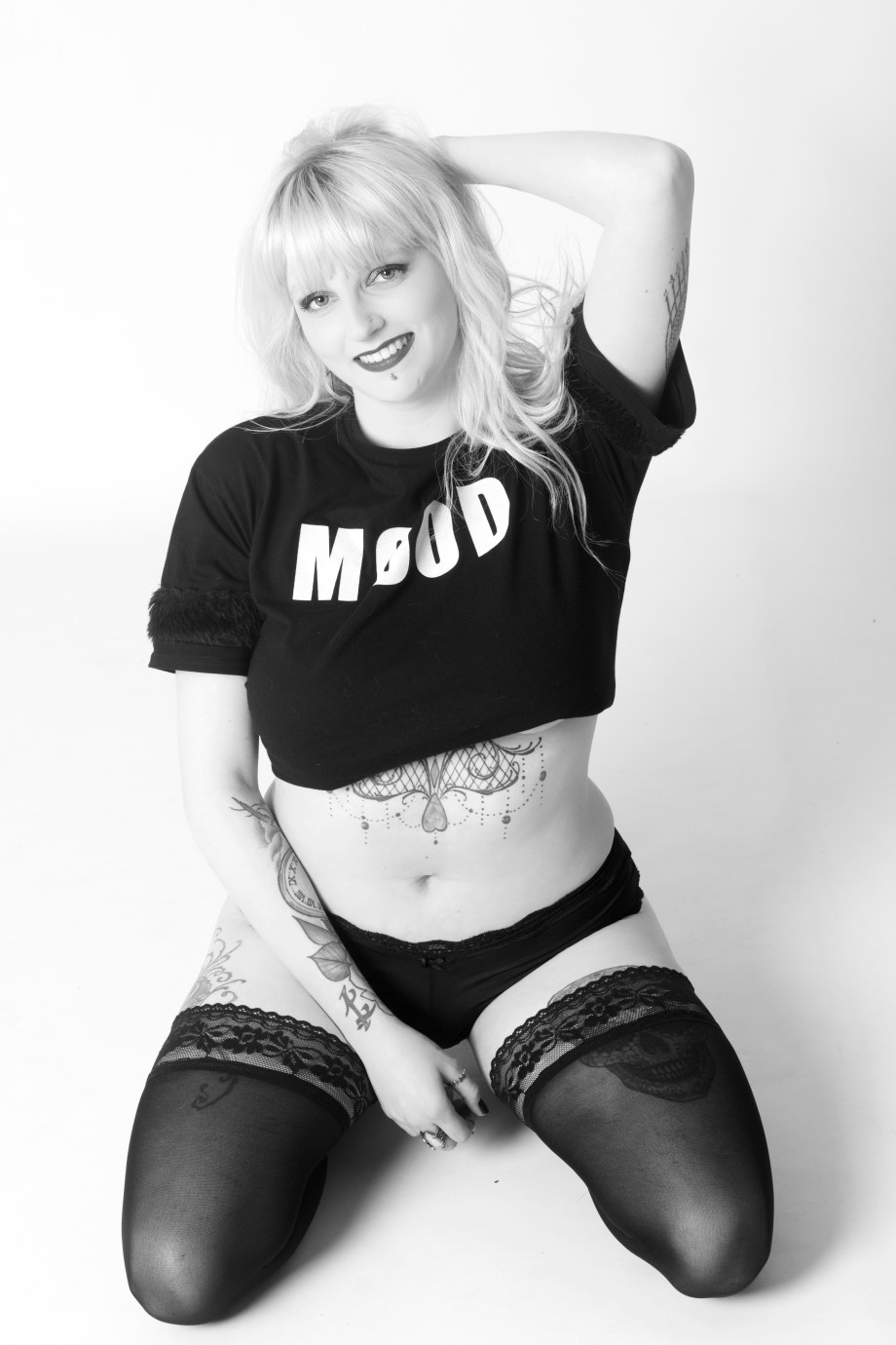 portrait, black and white, studio, glamour, ireland, cork, blonde, lingerie, boudoir