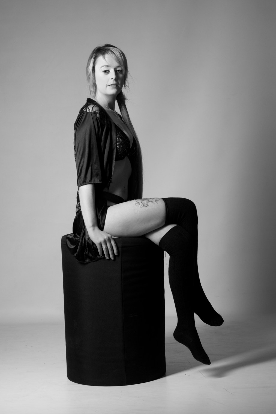 Cliona B, Glamour, Barbarella Band, photoshoot, studio, boudoir,