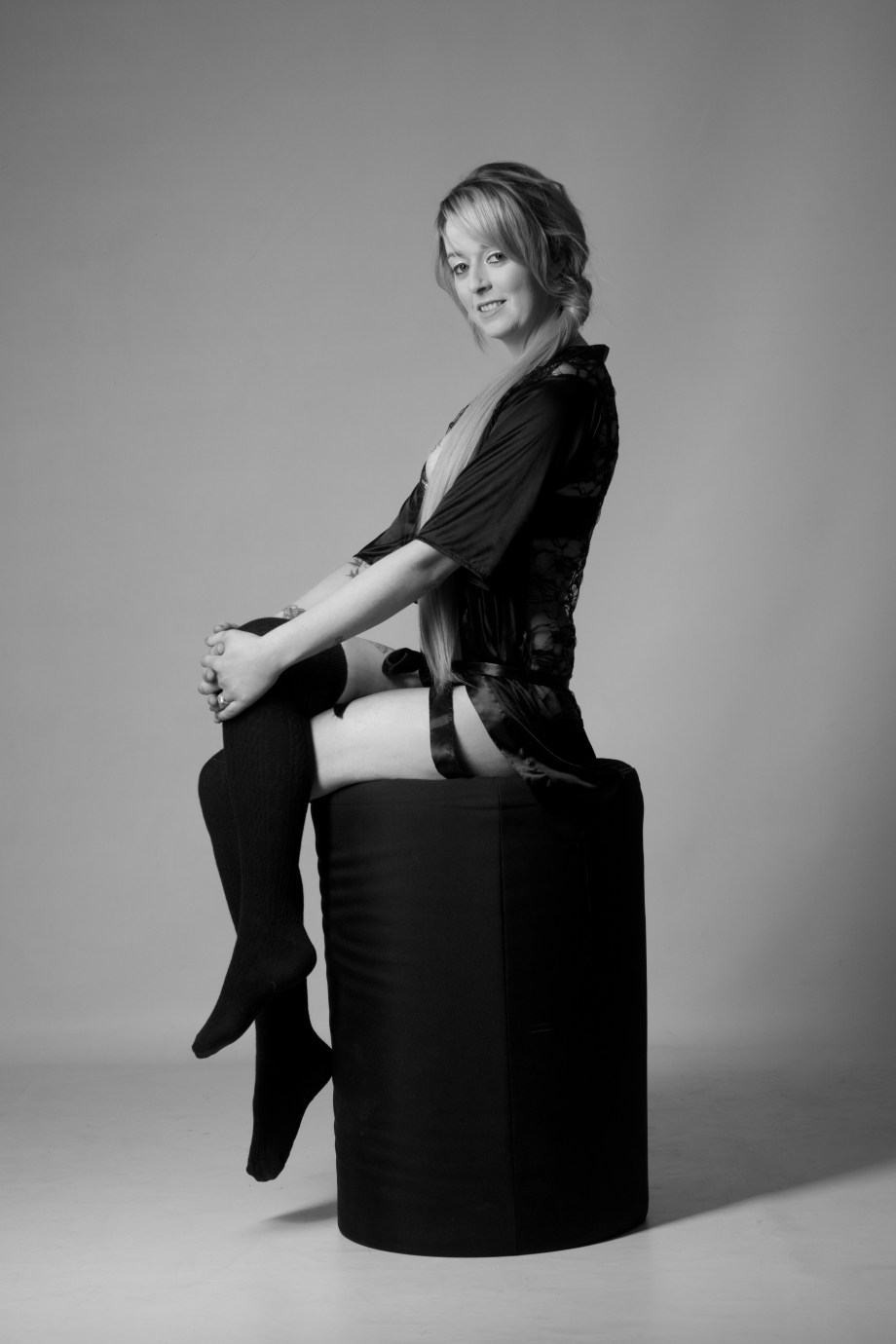 Cliona B, Glamour, Barbarella Band, photoshoot, studio,