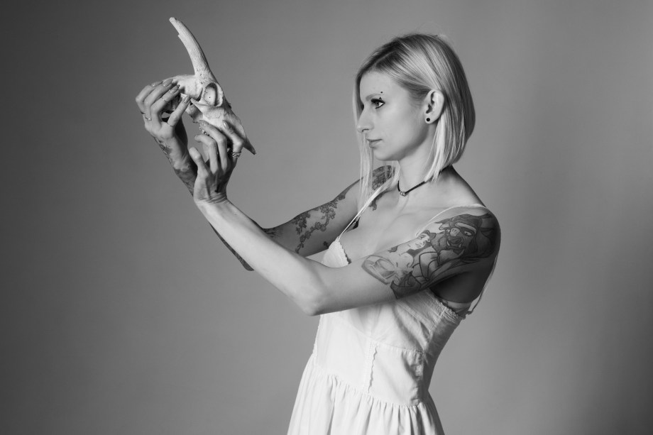 Liene Rauzenberga, Cork, Glamour, Boudoir, Model, Studio Shoot, black and white, topless, nude, alternative, tattoos