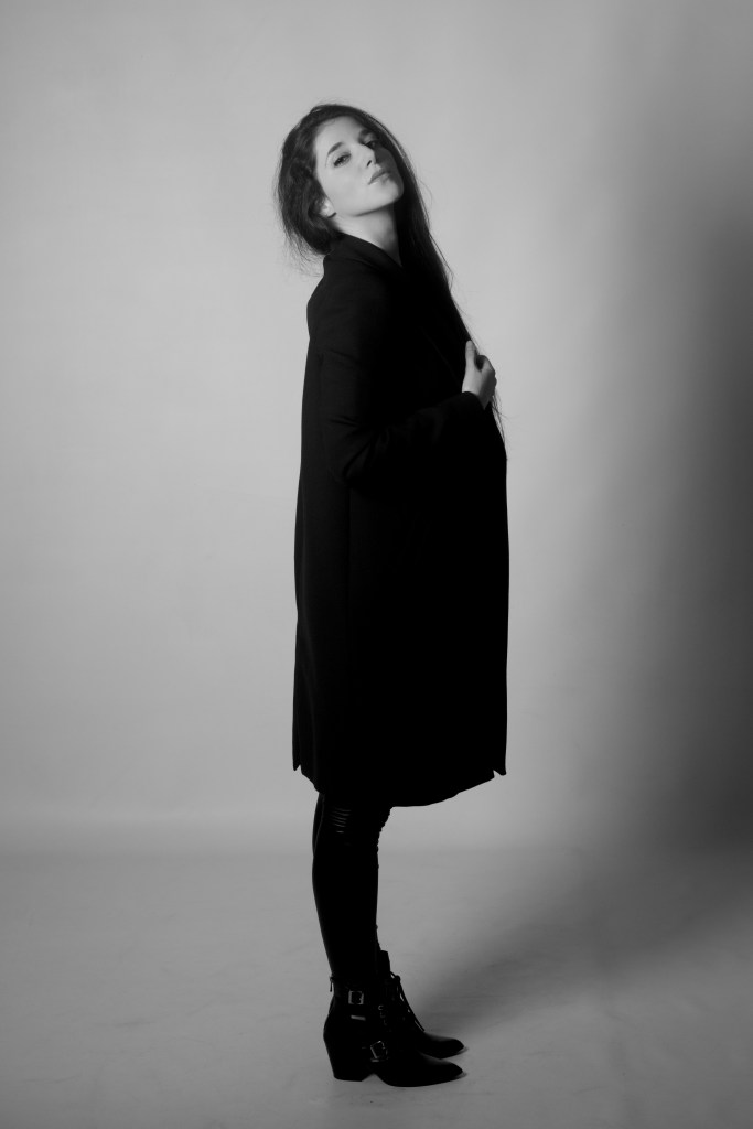 glamour, city shoot, cork, ireland, black and white