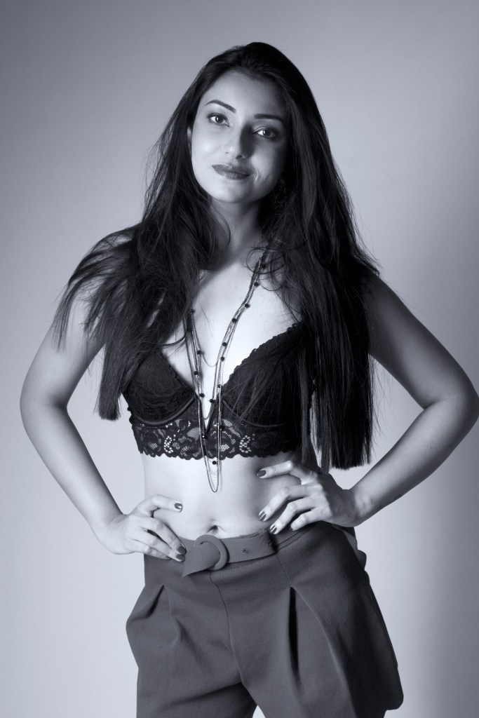 glamour, studio shoot, cork, ireland, black and white