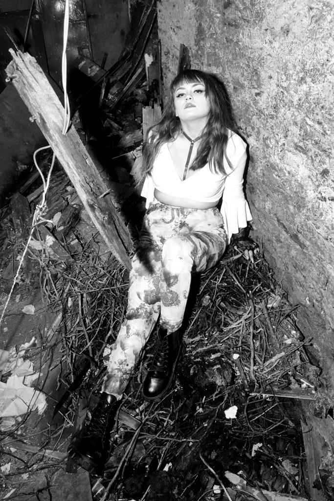 alternative glamour, photoshoot, cork, ireland, irish models, abandoned house