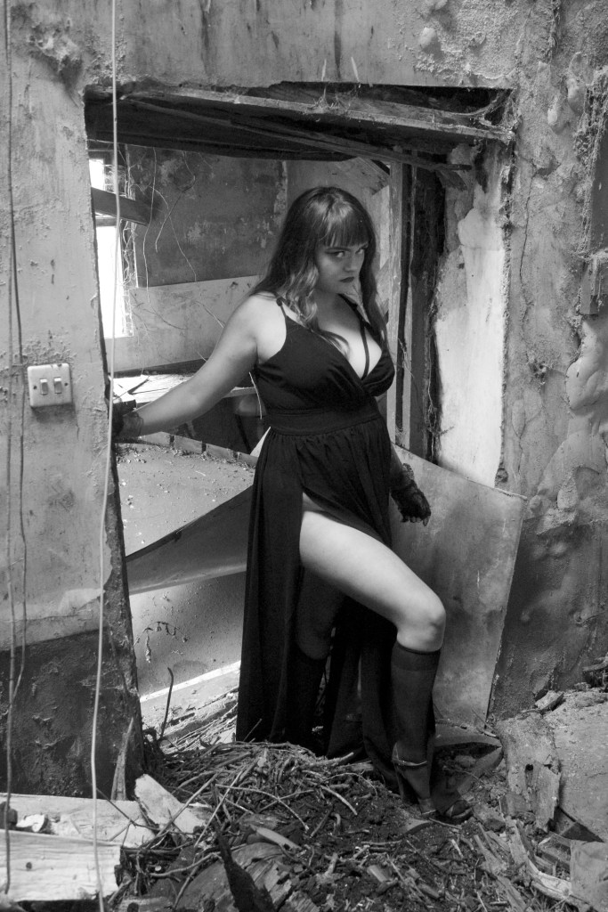 alternative glamour, photoshoot, cork, ireland, irish models, abandoned house