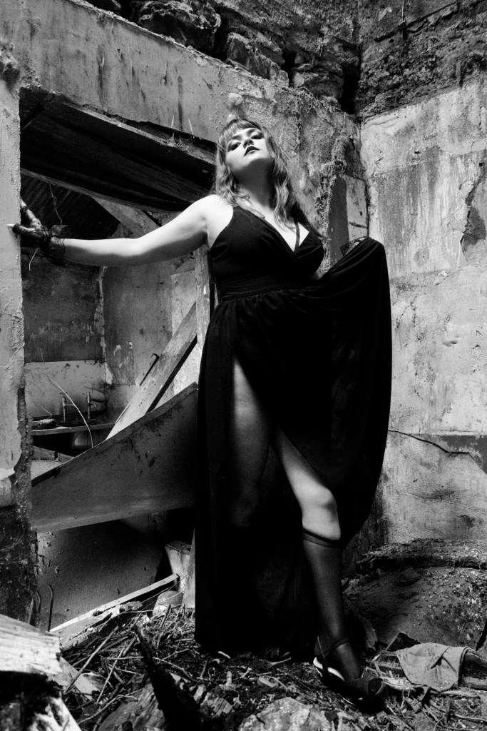alternative glamour, photoshoot, cork, ireland, irish models, abandoned house