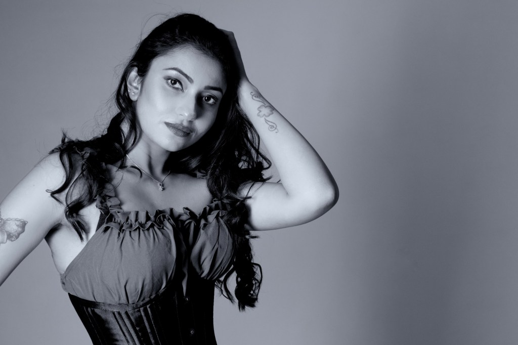 cork, ireland, studio shoot, glamour, black and white