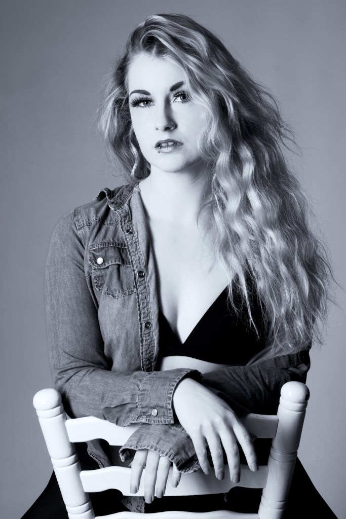 cork, ireland, Jenny Schmiedel, glamour, portrait, studio photography