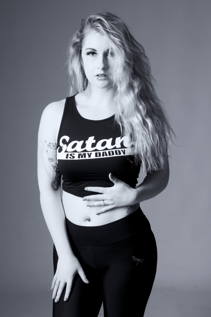 cork, ireland, Jenny Schmiedel, glamour, portrait, studio photography