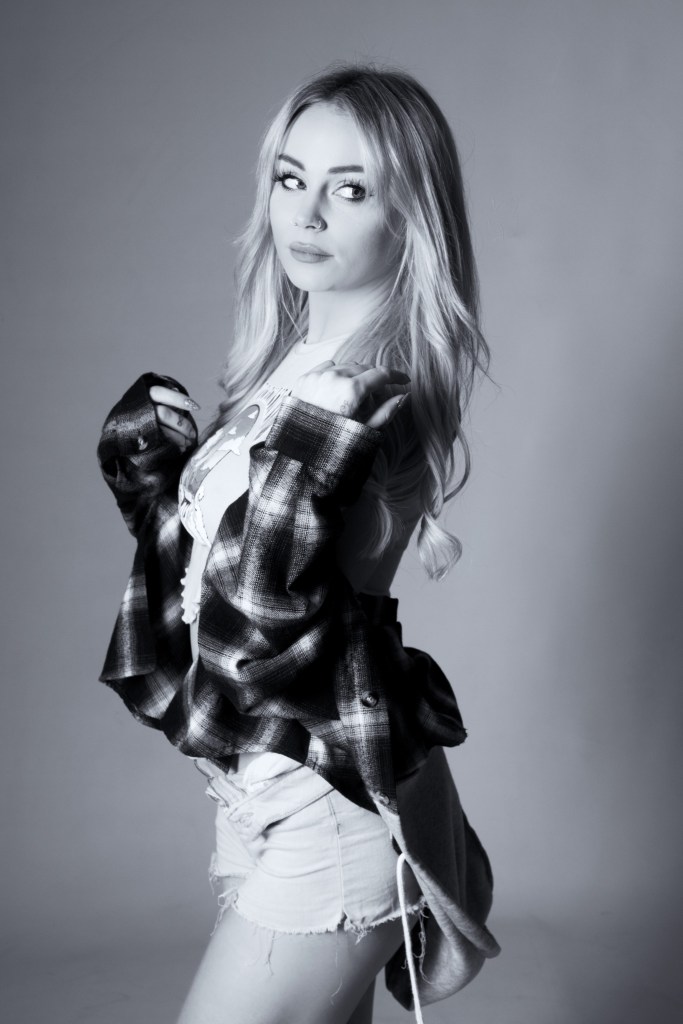 glamour, photography, studio, ireland, cork, black and white