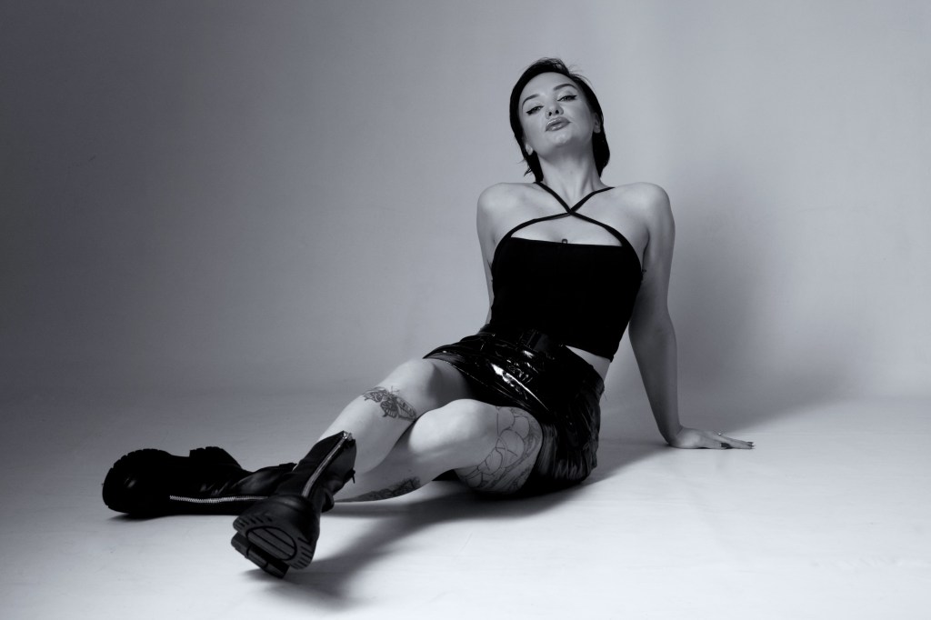 black and white, cork, ireland, glamour, photography, studio shoot