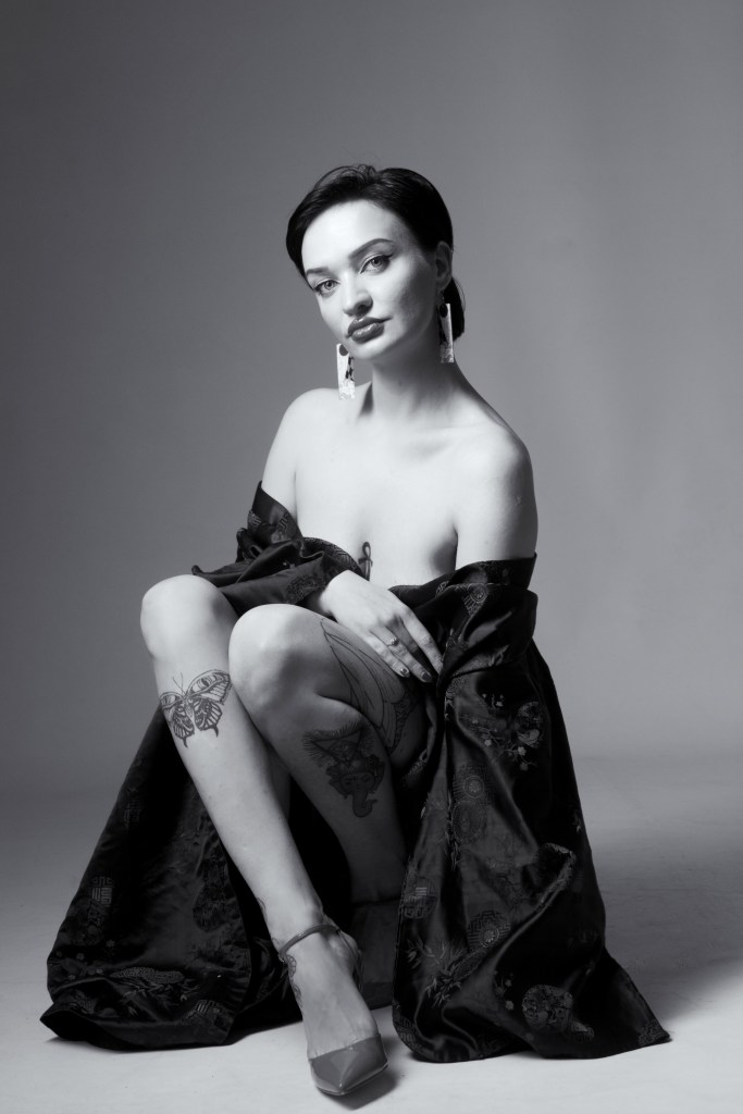 black and white, cork, ireland, glamour, photography, studio shoot