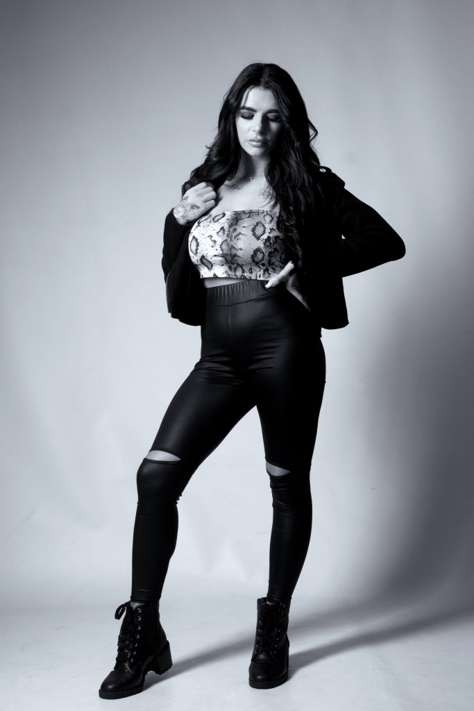 black and white, glamour, tattoos, studio shoot, cork, ireland, Julieanne Mccarthy