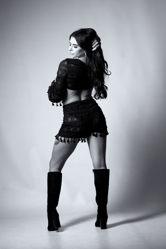 black and white, glamour, tattoos, studio shoot, cork, ireland, Julieanne Mccarthy