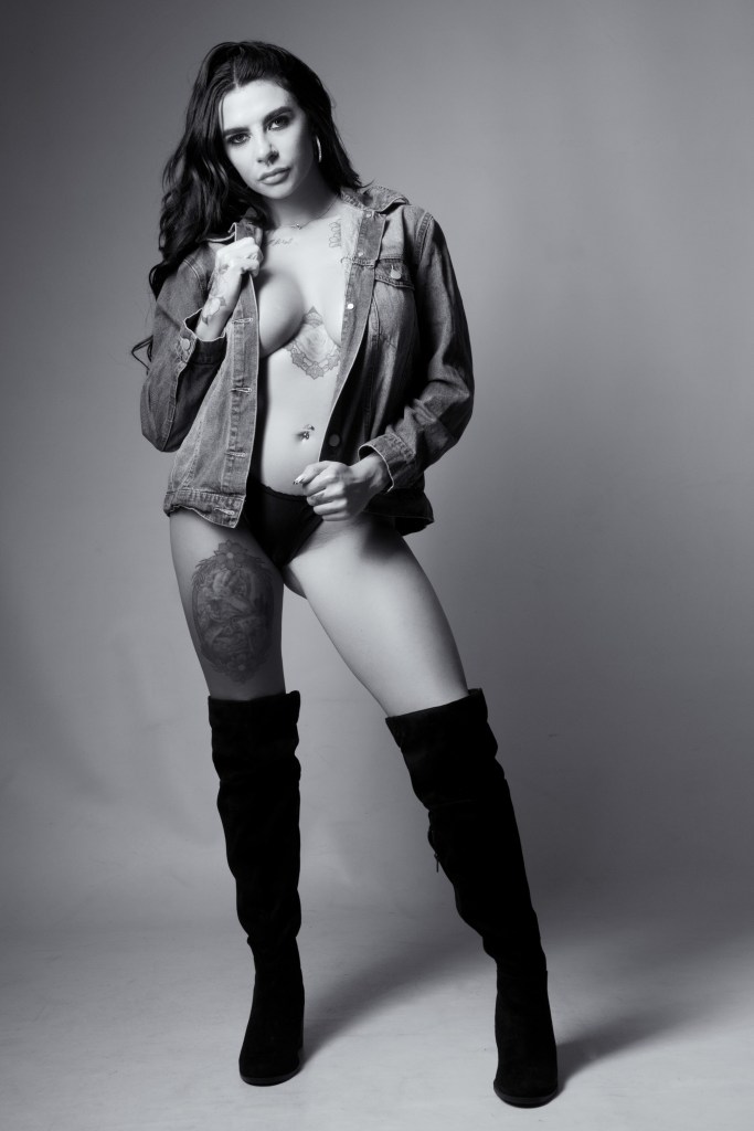 black and white, glamour, tattoos, studio shoot, cork, ireland, Julieanne Mccarthy