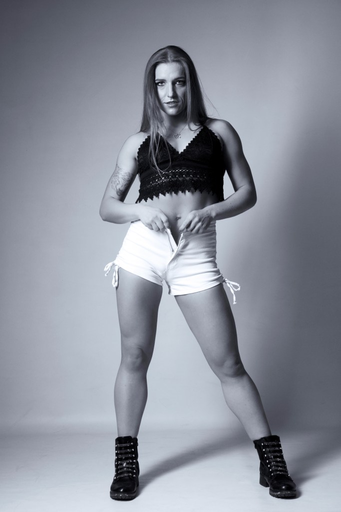 Kimm Gonçalves, model, cork, ireland, glamour, studio shoot, black and white