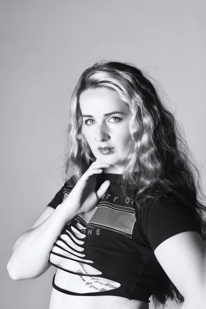 cork, ireland, photoshoot, glamour, black and white, boudoir