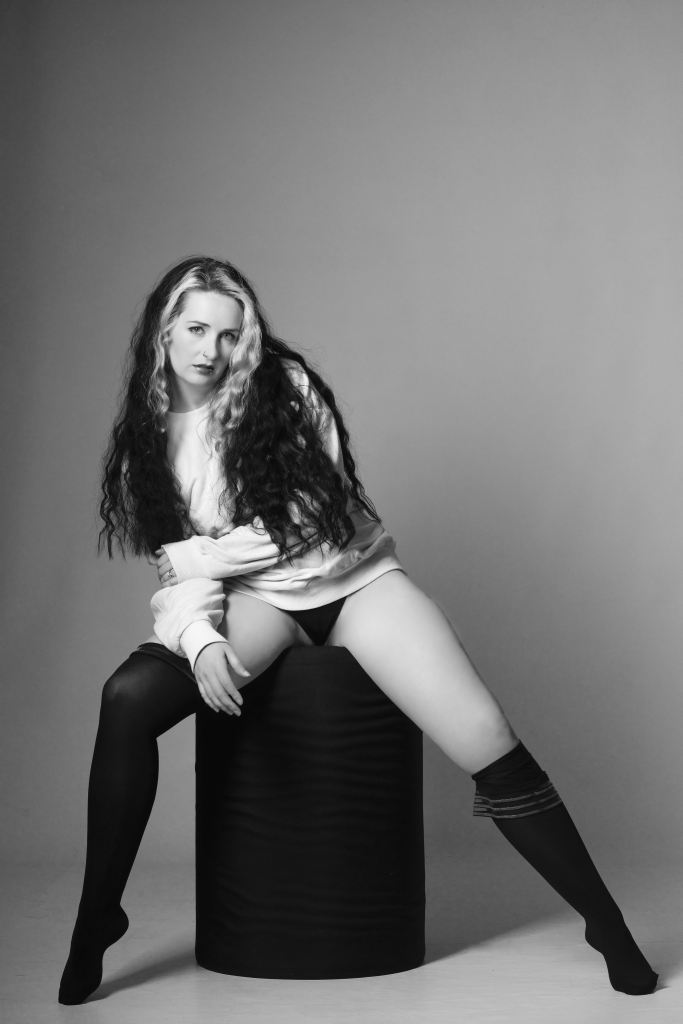 cork, ireland, photoshoot, glamour, black and white, boudoir