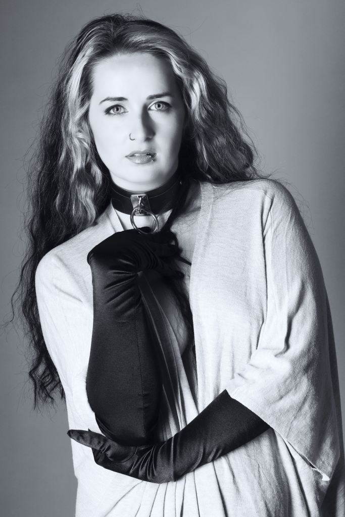 cork, ireland, photoshoot, glamour, black and white, boudoir