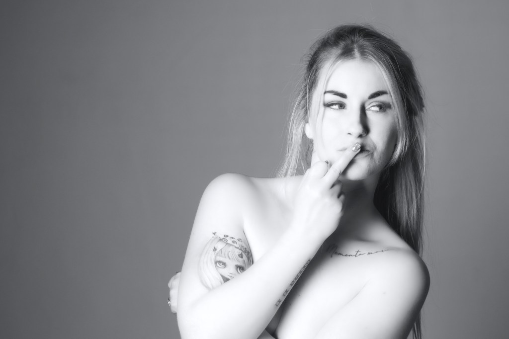 black and white, studio shoot, glamour, cork, ireland, topless, implied