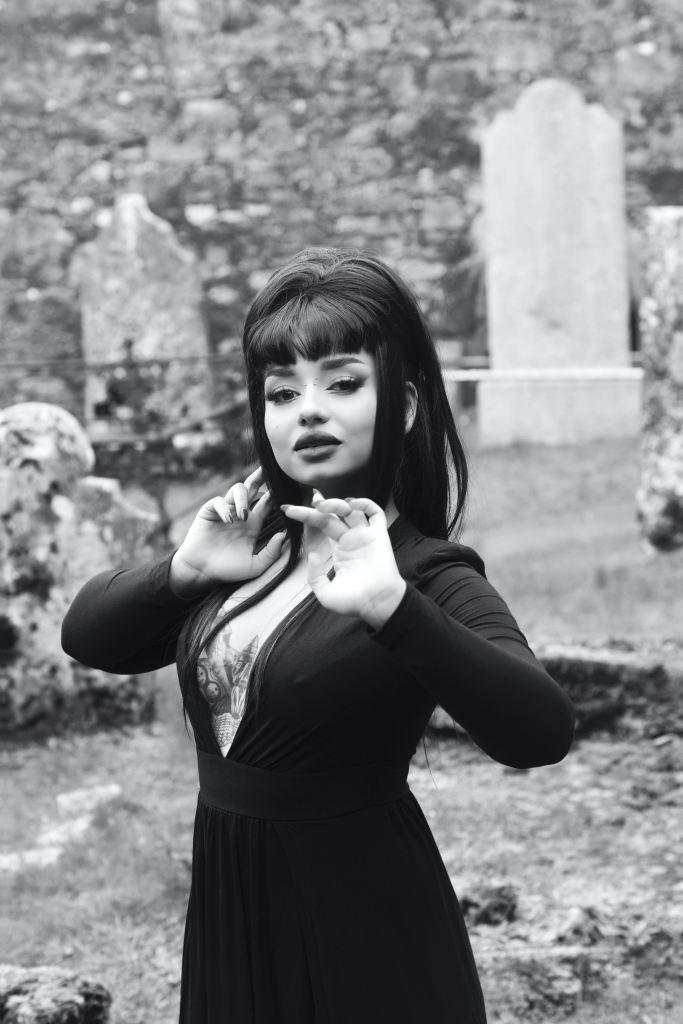 Altair Leiros, black and white, glamour, alt model, cork, ireland, Elvira