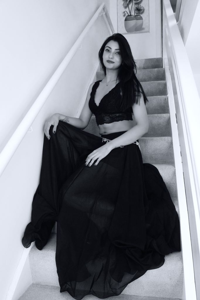 homeshoot, cork, ireland, glamour, black and white