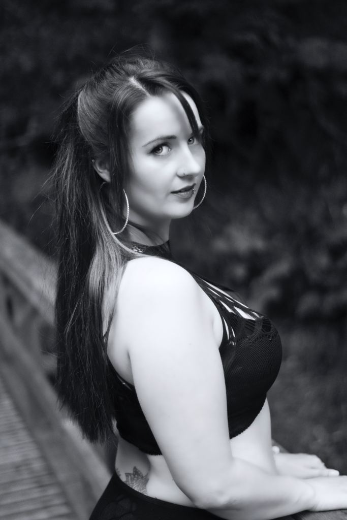 model, photo shoot, Cork, Ireland, black and white