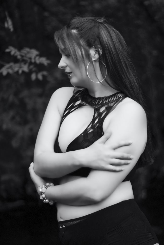 model, photo shoot, Cork, Ireland, black and white