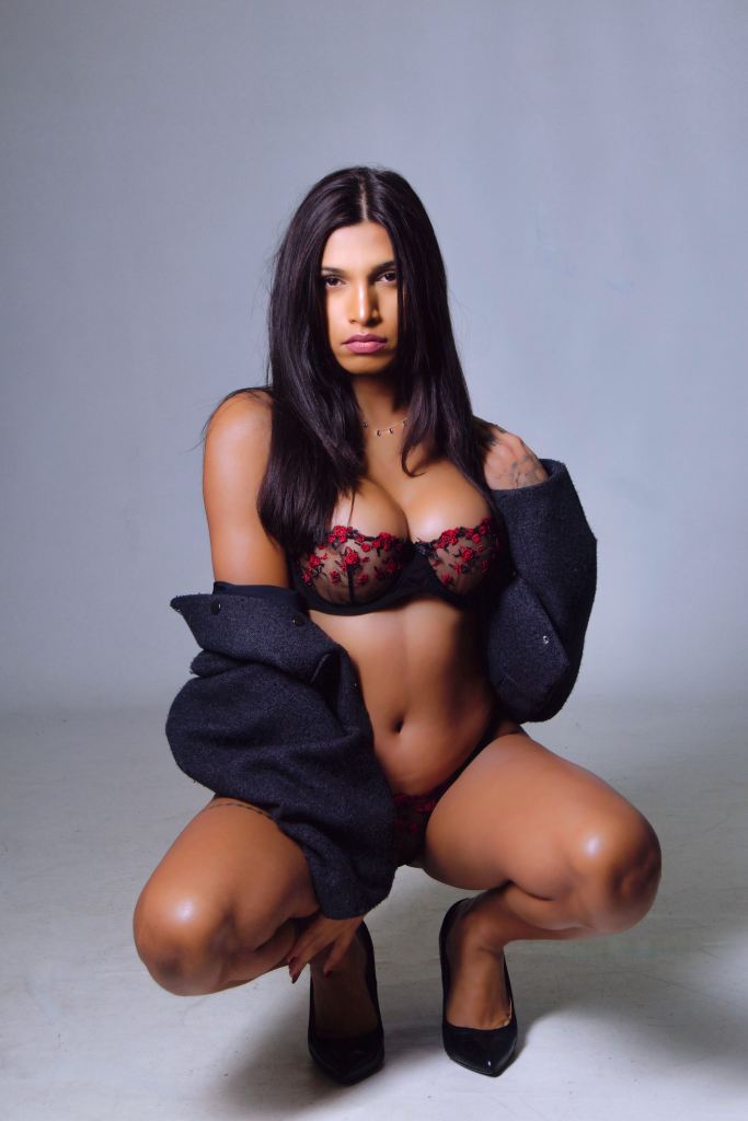 Cork, Ireland, Glamour, Boudoir, Studio Shoot, model photography, lingerie