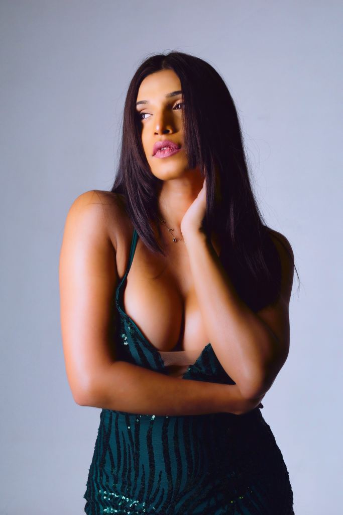 Cork, Ireland, Glamour, Boudoir, Studio Shoot, model photography
