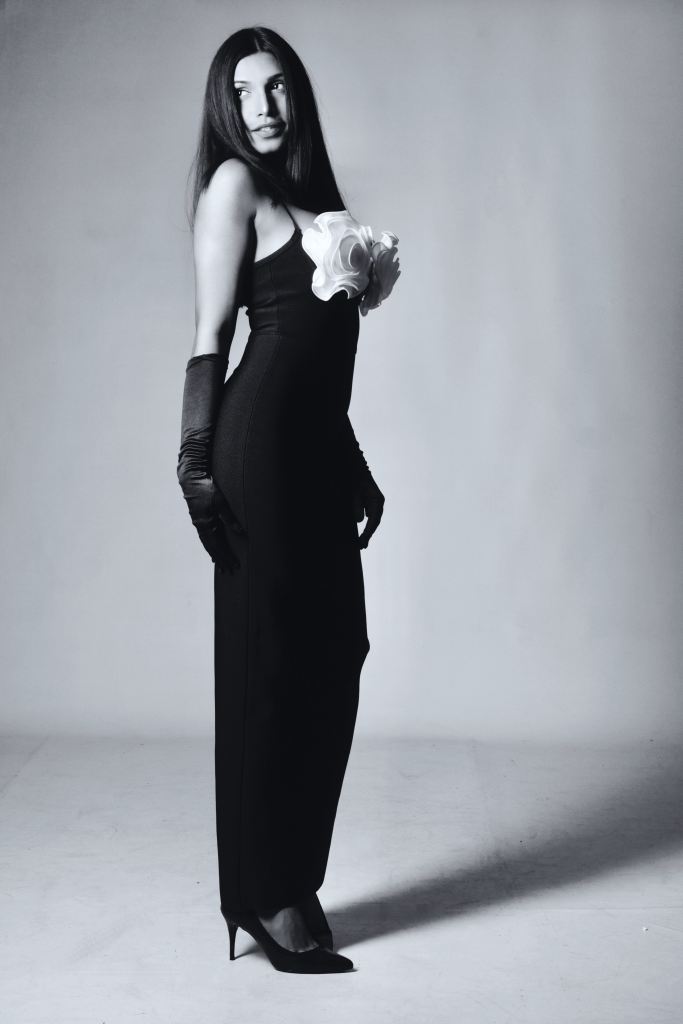 Cork, Ireland, Glamour, Boudoir, Studio Shoot, model photography, black and white